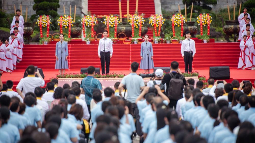 各地多彩民俗迎端午