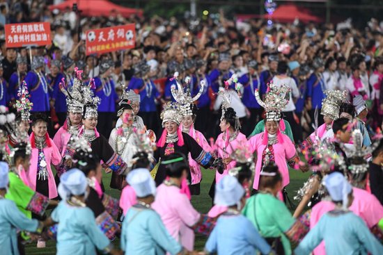 “村味”賽事火出國門——體育多元功能助力中國鄉村振興