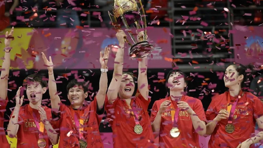 時隔12年！中國女籃再登亞洲之巔！終結日本女籃五連冠！