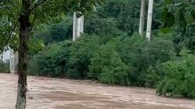 重慶大部地區大到暴雨 多條河流超警超保