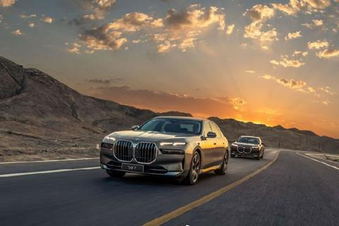 見證時代，顛覆想象 2023全新BMW 7系西區超凡之旅震撼啓程