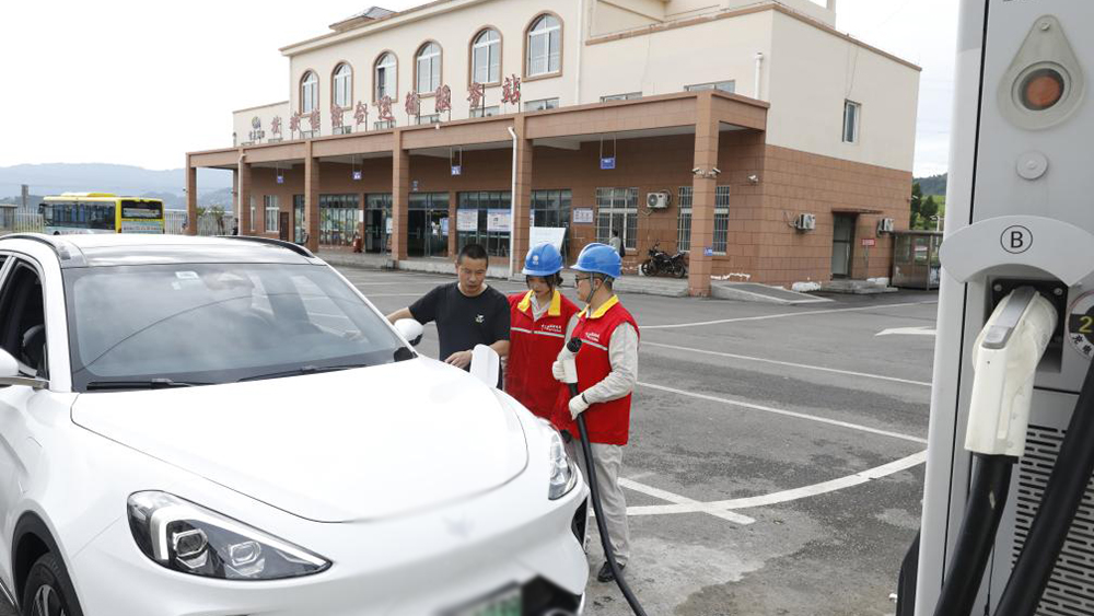 新能源汽車加快進入農村市場，還有哪些瓶頸待突破？