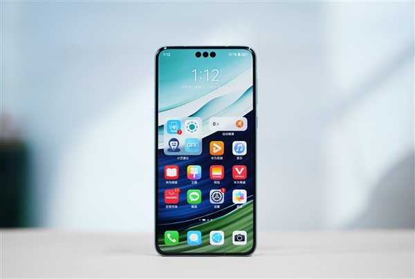 完爆衛星電話！科普博主無人區使用華爲Mate 60 Pro：信號好、資費便宜