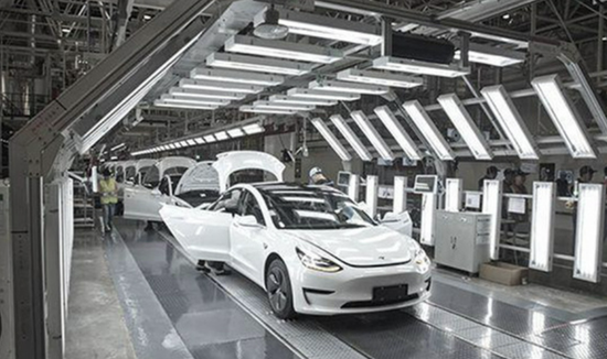 美國電動汽車市場特斯拉一枝獨秀 Model 3/Y仍佔主導地位