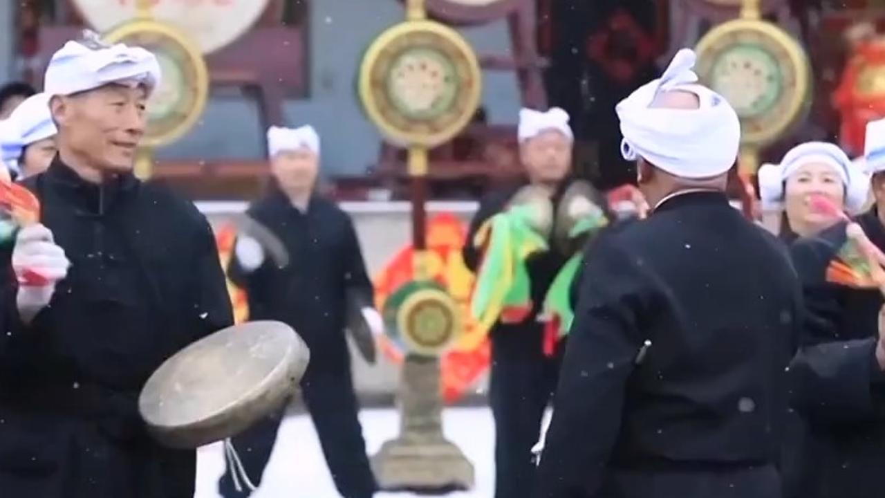 山西臨汾“鑼鼓村晚” 聽到年的聲音