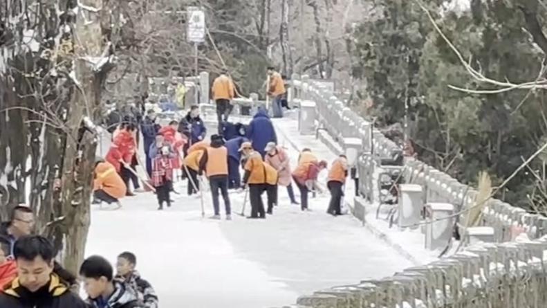 泰山景區積雪基本清理完畢 部分遊覽路线將於明日开放