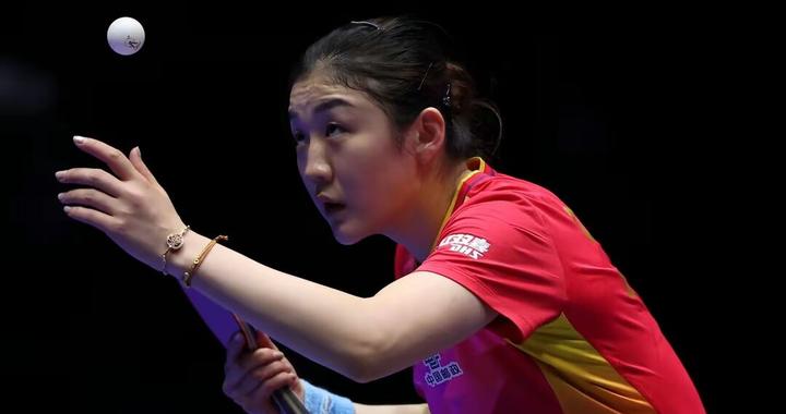 祝賀！世乒賽中國隊4連勝，女團出线晉級16強，孫穎莎3-0小試牛刀