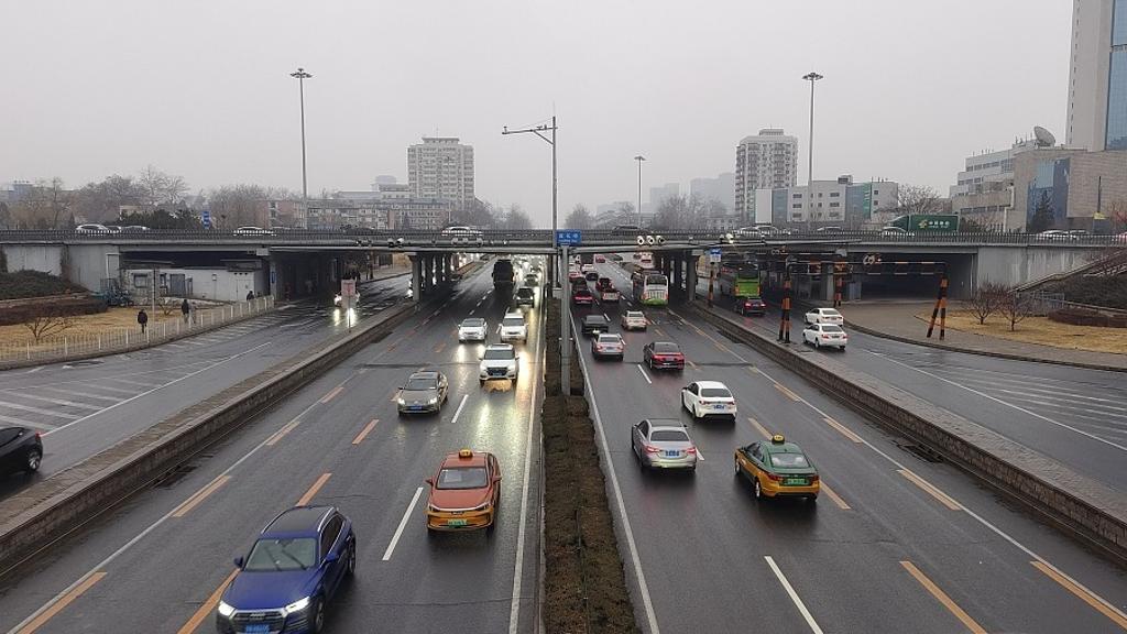 北京明日出行提示：早晚高峰壓力突出 建議錯峰出行