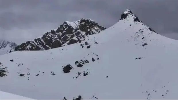 四川理縣一遊客登山墜亡幕後：5人網上組團登山 抄近路返回1人墜崖