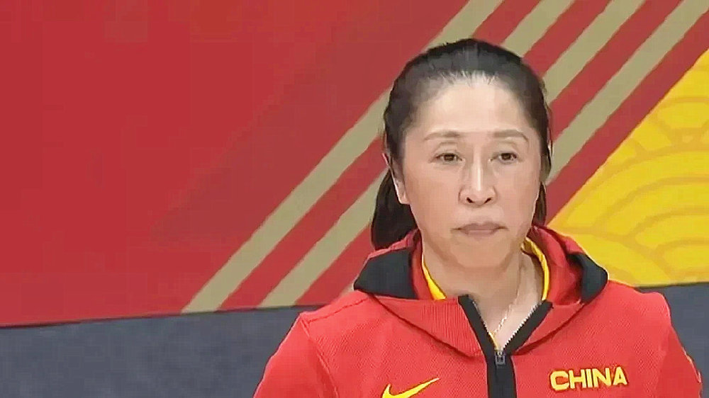 中國女籃慘敗原因曝光！鄭薇說出真相，得3個壞消息，韓旭已盡力