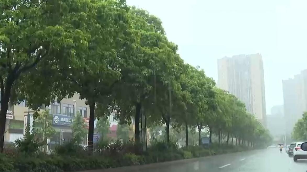 強降雨+高溫 暑期出遊遇“復雜”天氣要注意安全