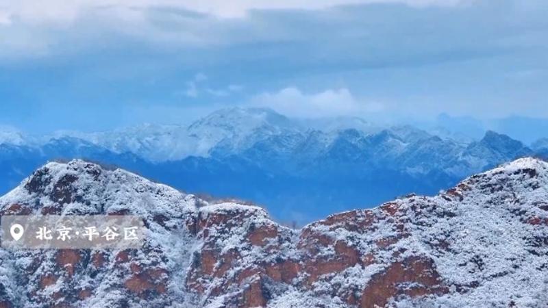 冬日壁紙上新一場小雪把群山變成了水墨丹青